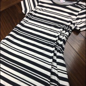 Lularoe Black & White Stripe Jessie M NWT